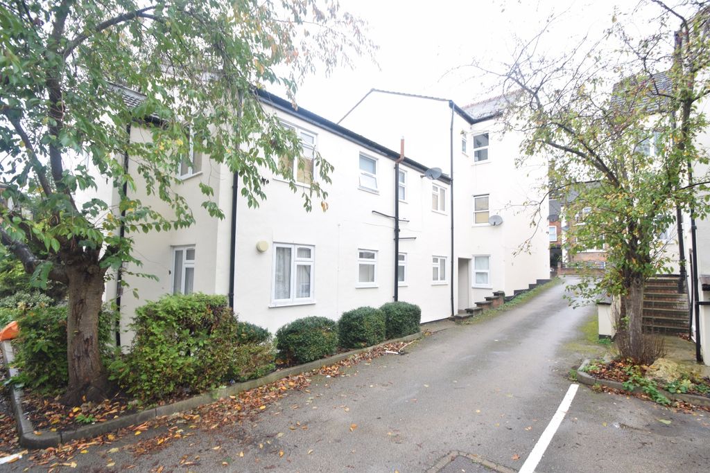 Property photo 1 of 9 3273760