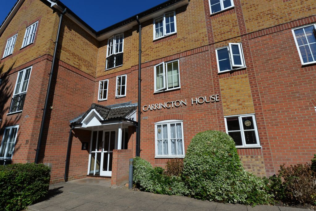 Property photo 1 of 9