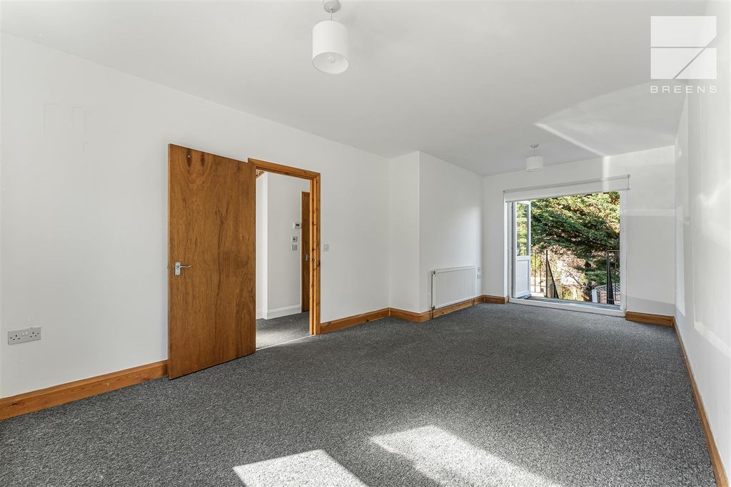 Property photo 3 of 22 6_77571_Watermarked.Jpg