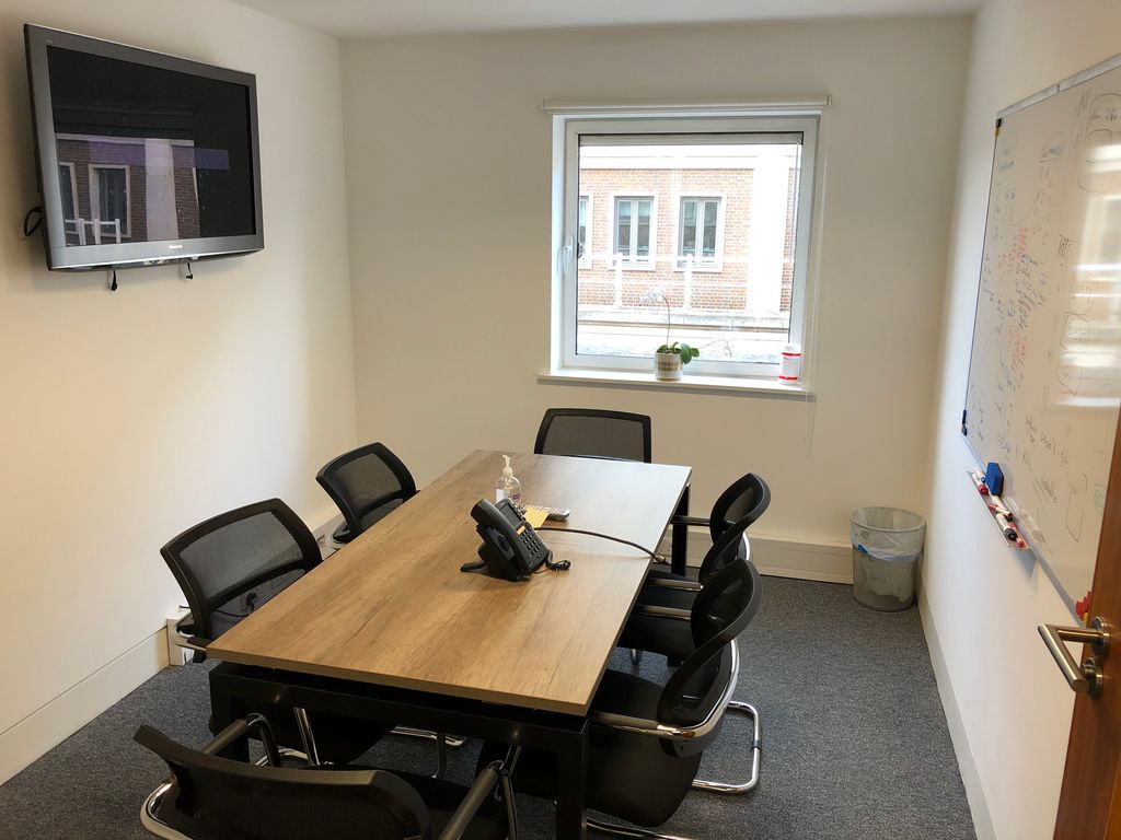 Property photo 3 of 6 Meeting Room 1