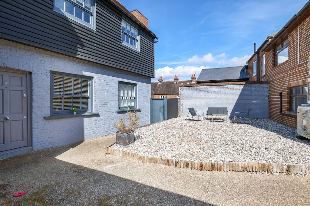 Property photo 1 of 11 Picture No. 01