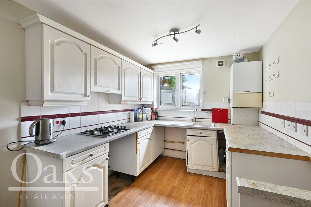 Property photo 3 of 9 Picture No. 06