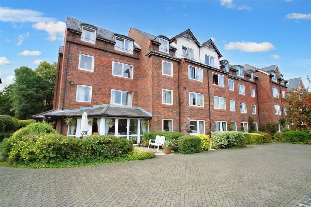 1 bed flat for sale Bowdon