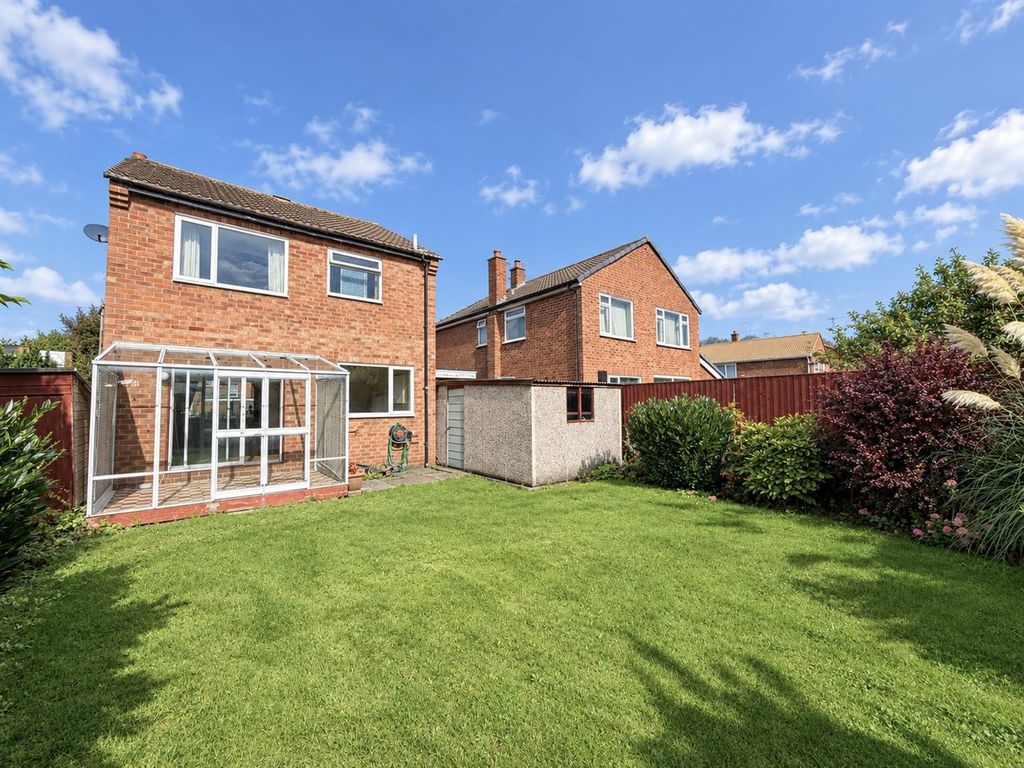 Property photo 2 of 16