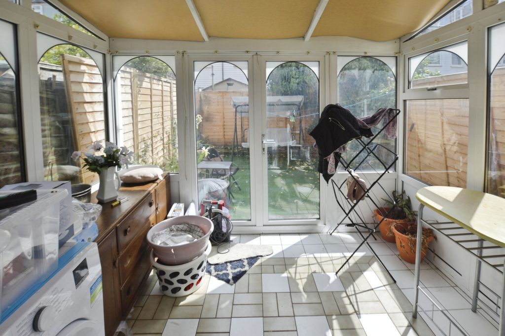 Property photo 3 of 12 Pbox-Img.Jpg