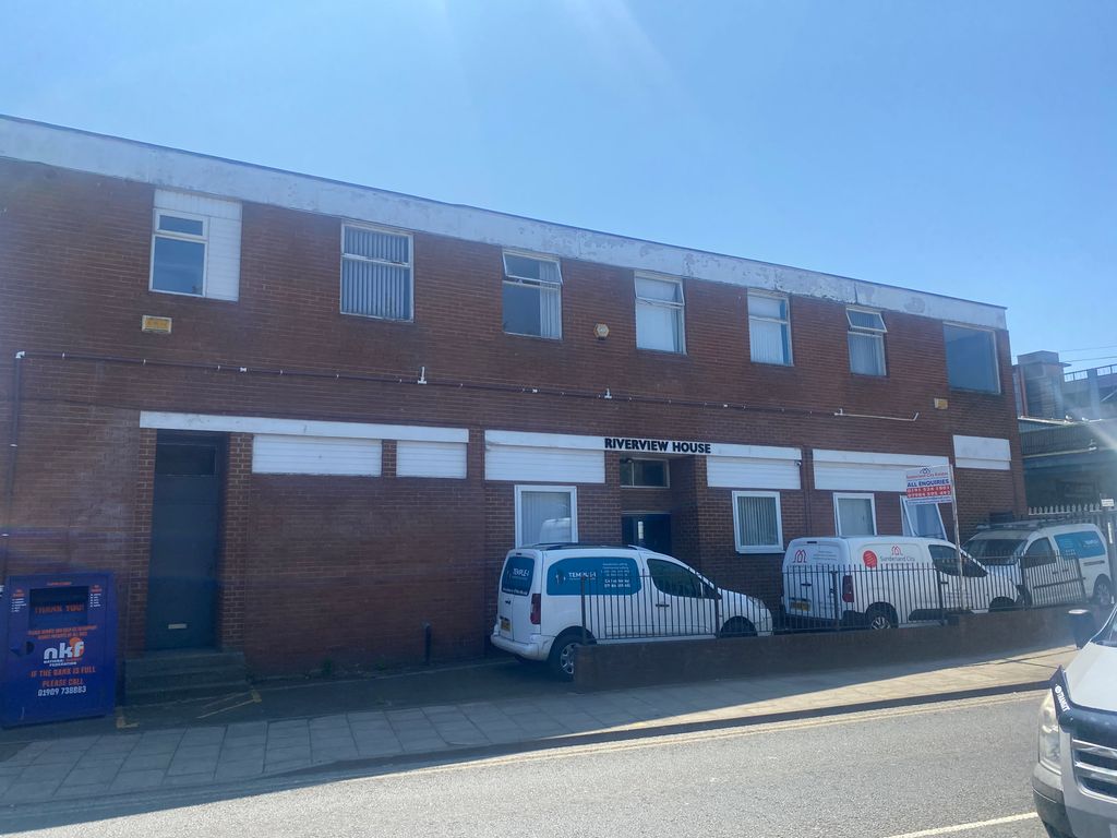 Property photo 2 of 2