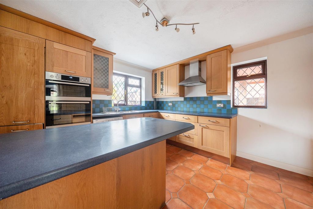 Property photo 3 of 17 1503670 (16).Jpg