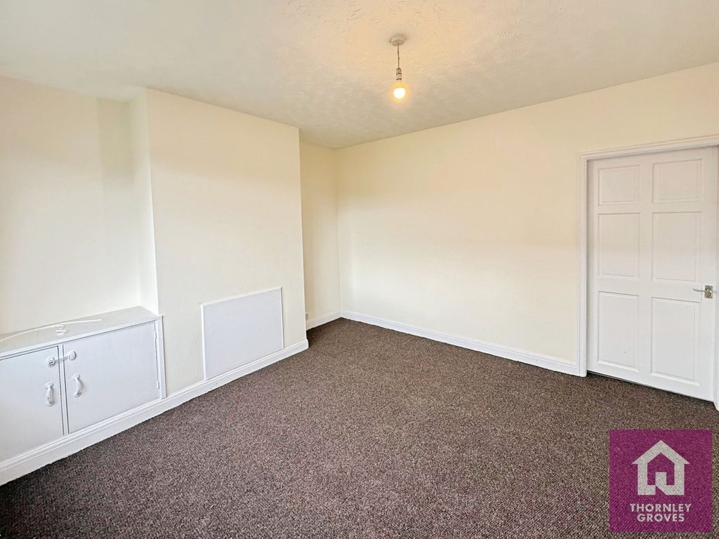 Property photo 2 of 11 Picture No. 08
