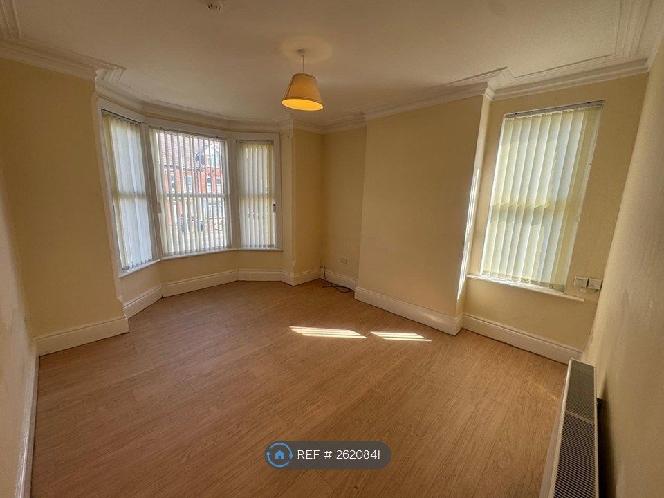 Property photo 3 of 7 Lounger