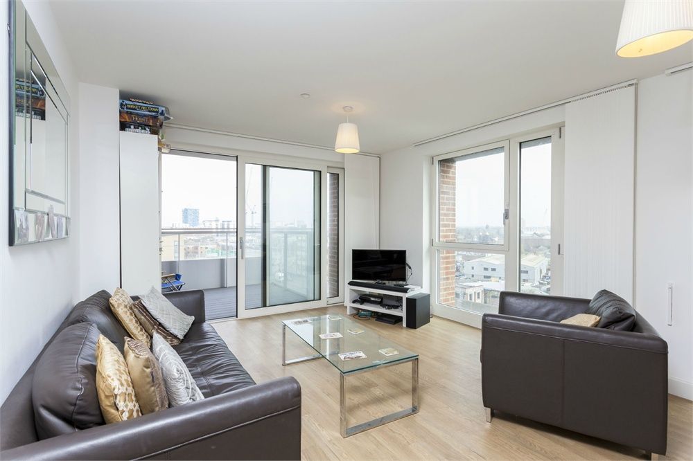 Property photo 1 of 8