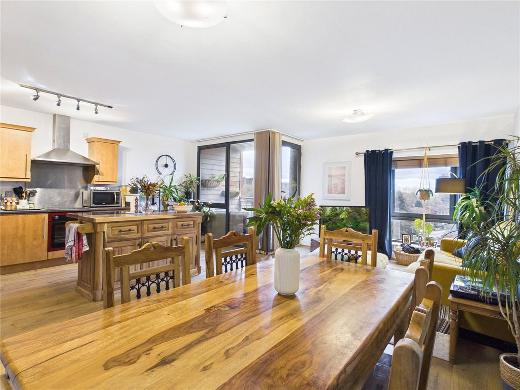 Property photo 2 of 13 Picture No. 05