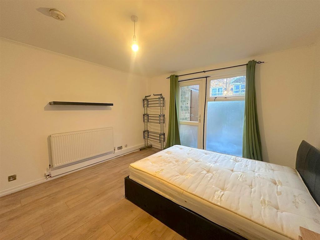 Property photo 2 of 8 Whatsapp Image 2026-01-08 At 1.16.36 Pm (1).Jpeg