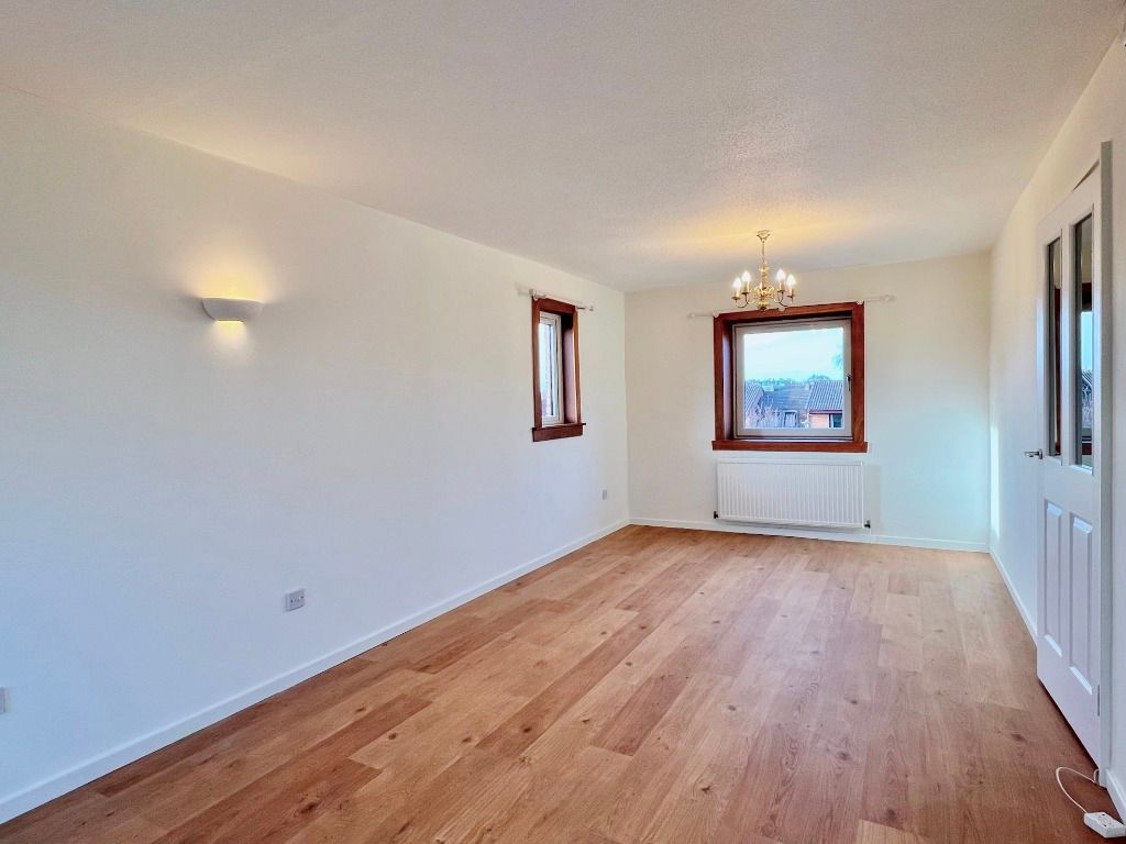 Property photo 2 of 14 Photo 2