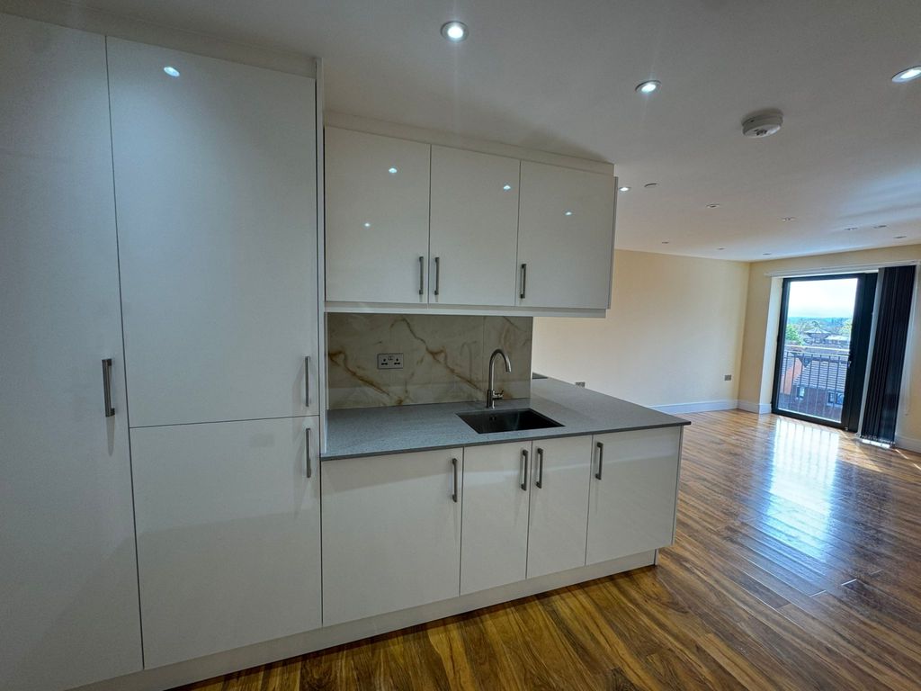 Property photo 2 of 3 Gallery