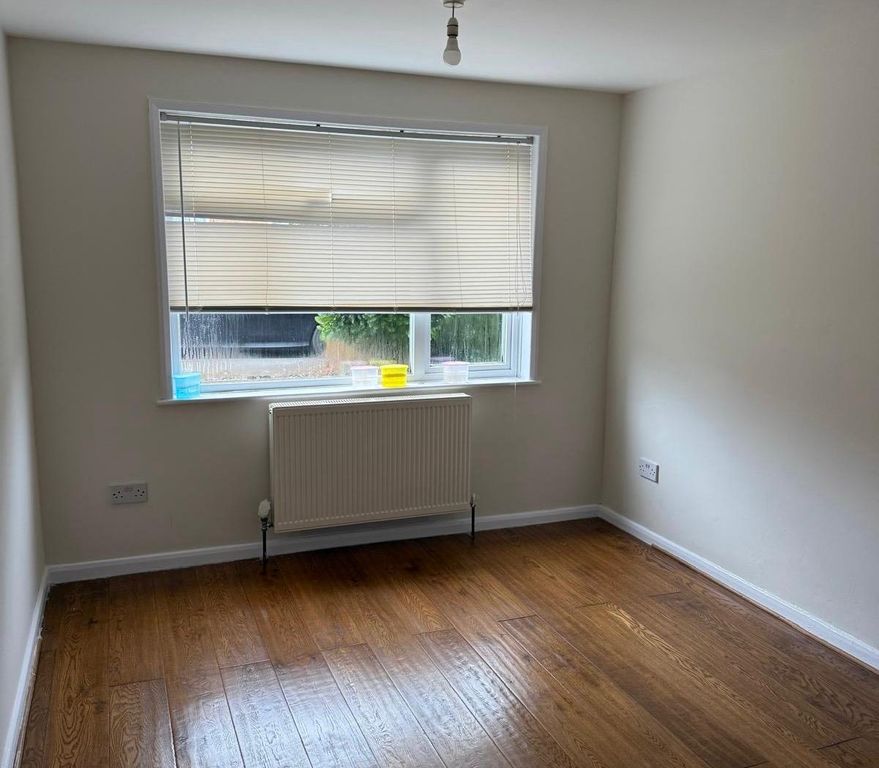 Property photo 3 of 6 Images