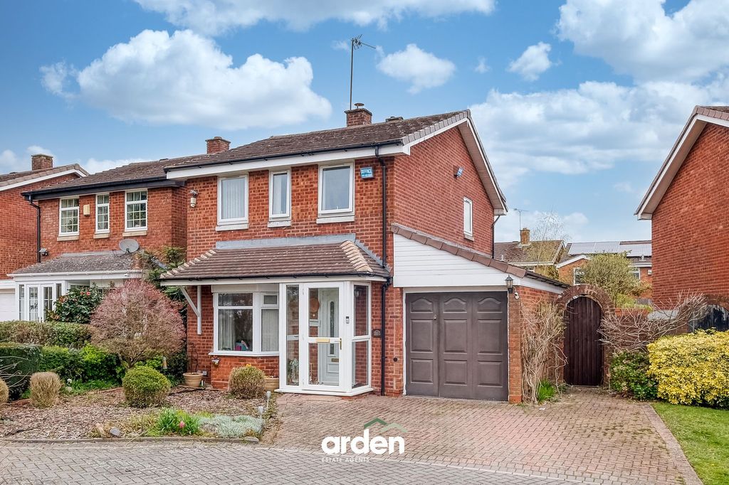 Property photo 1 of 12