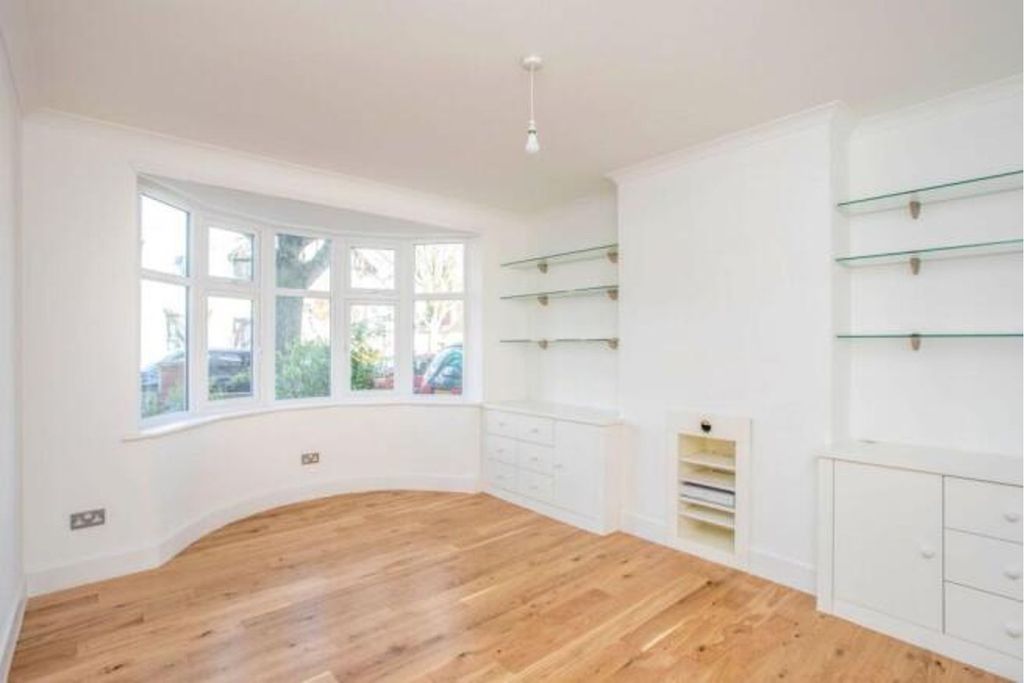Additional image 5 of 5 bed semi-detached house for saleFarndale Crescent, Greenford UB6