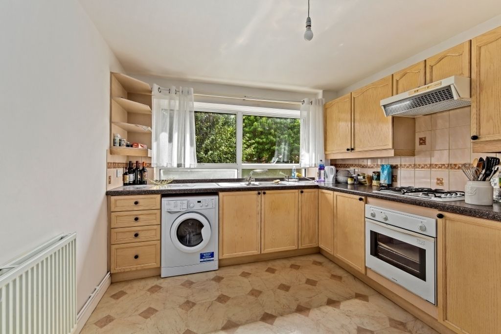 Property photo 3 of 8
