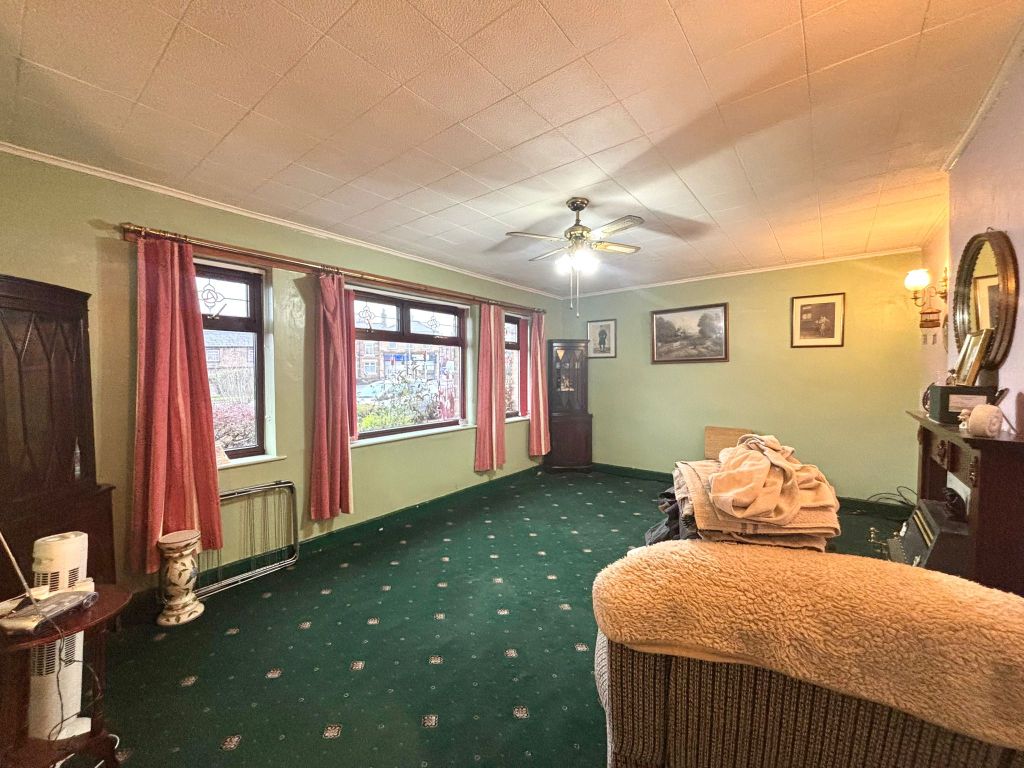 Property photo 3 of 22 Living Room 2