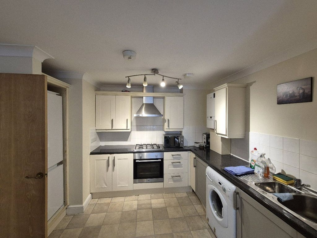 Property photo 3 of 11 Picture No. 13