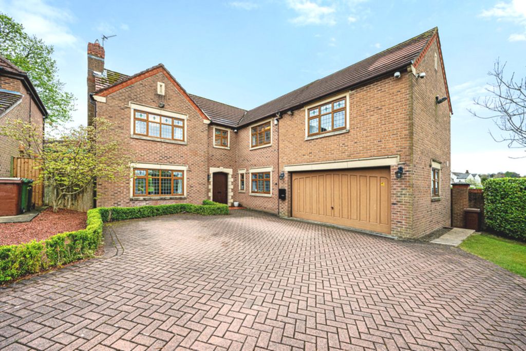 Property photo 1 of 24