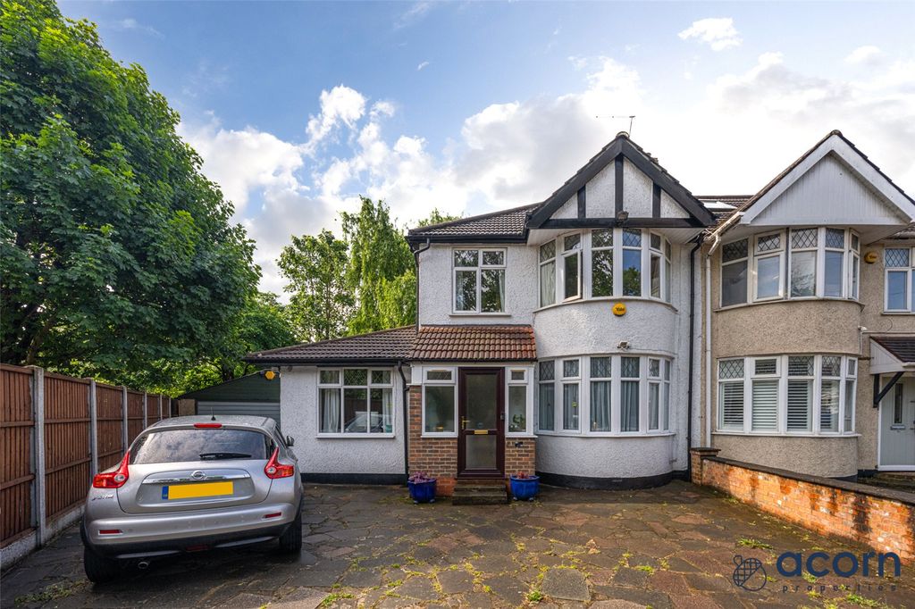 Property photo 1 of 20 Picture No. 25