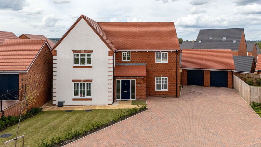 Property photo 1 of 33