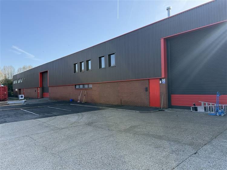 Property photo 1 of 5