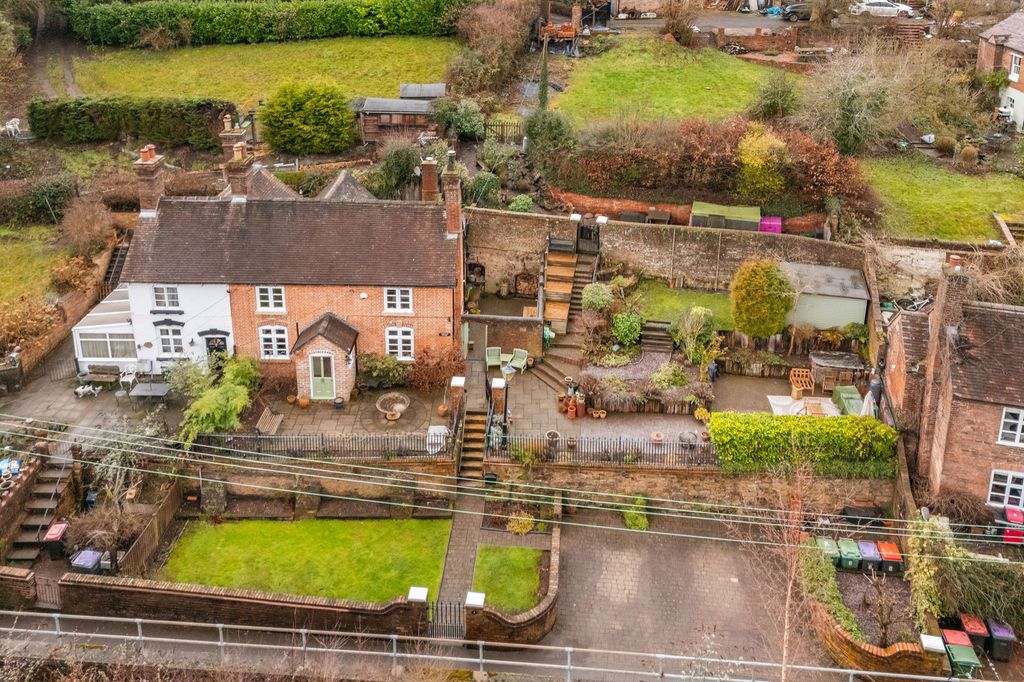 Property photo 1 of 34