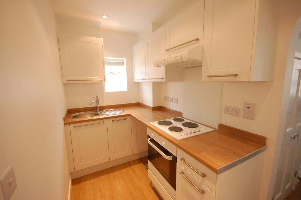 Property photo 3 of 5 Kitchen