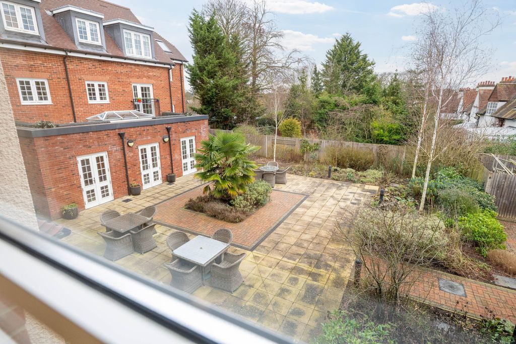 Additional image 10 of 1 bed flat for saleStation Road, Letchworth Garden City SG6