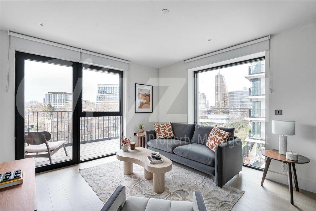 Property photo 1 of 29 Reception