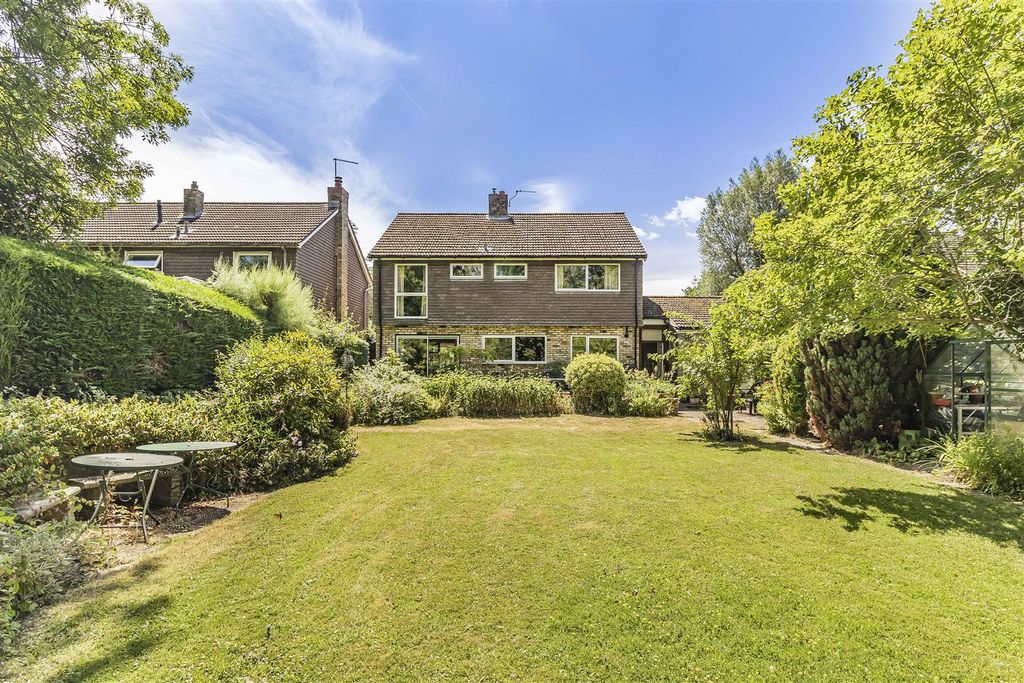 Property photo 1 of 27 30_57275.Jpg