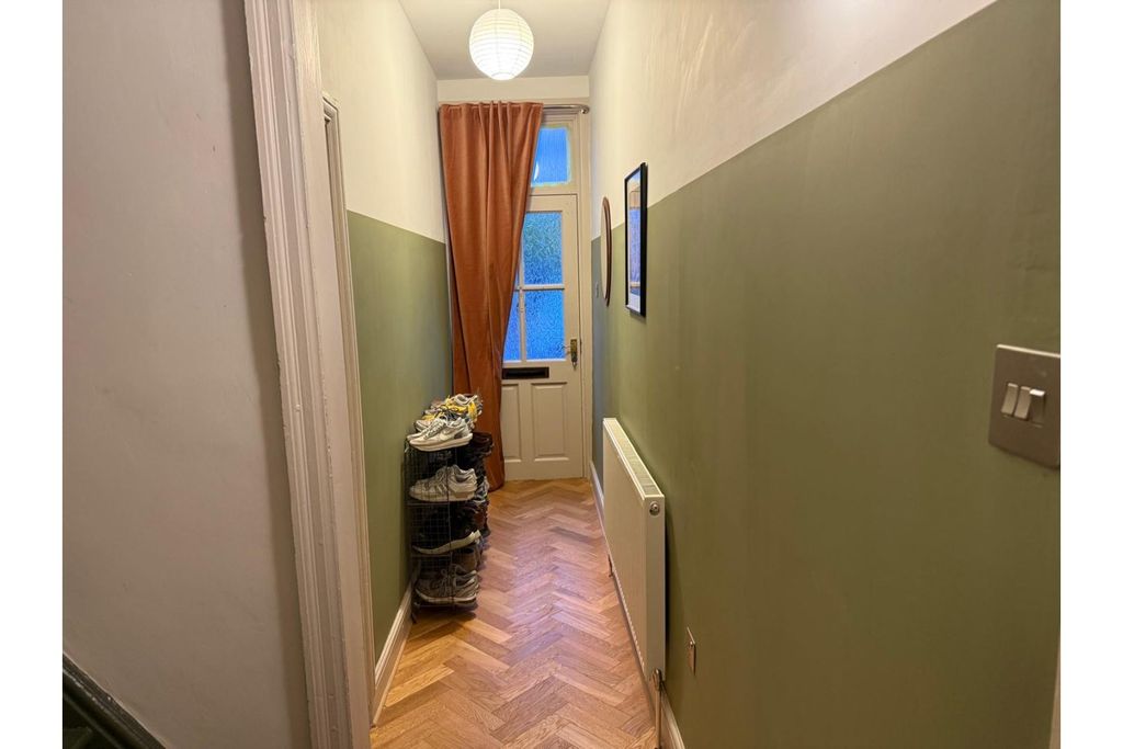 Property photo 3 of 25