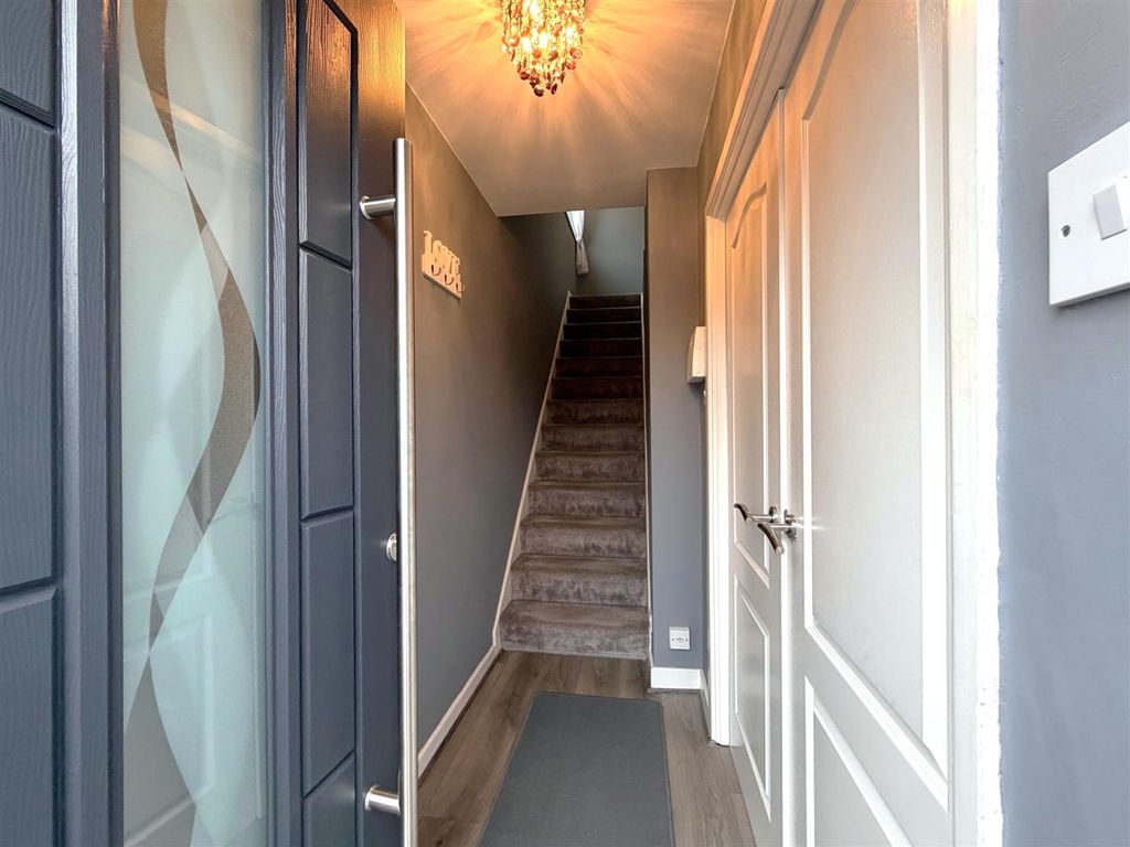 Property photo 2 of 20 B .Jpeg