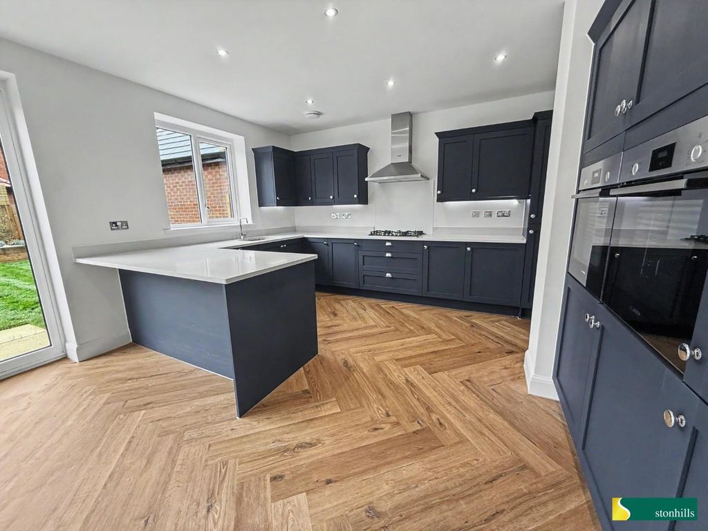 Property photo 2 of 23 8.Jpg