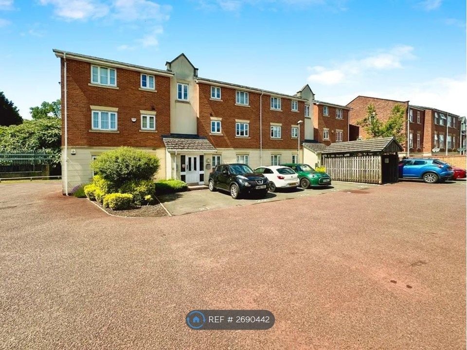 Property photo 2 of 10