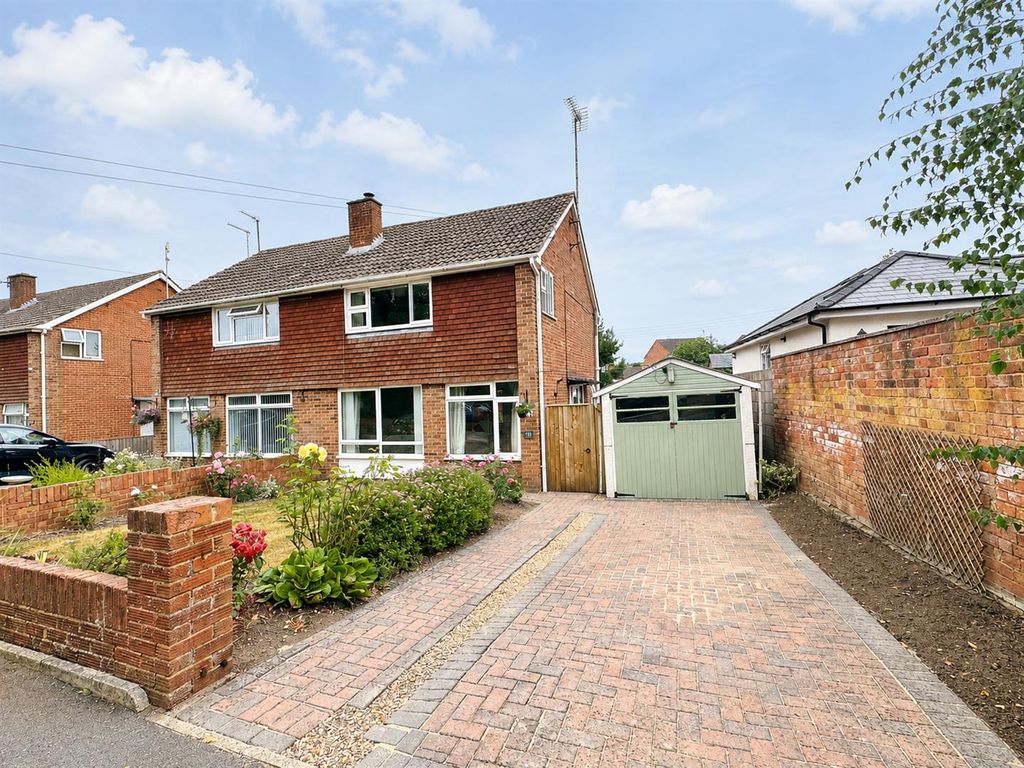 Property photo 1 of 13