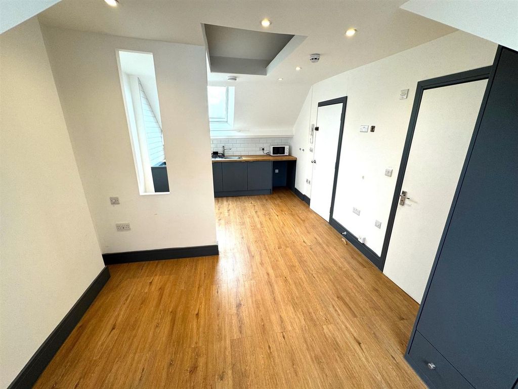 Property photo 3 of 5 Photo 7A.Jpg