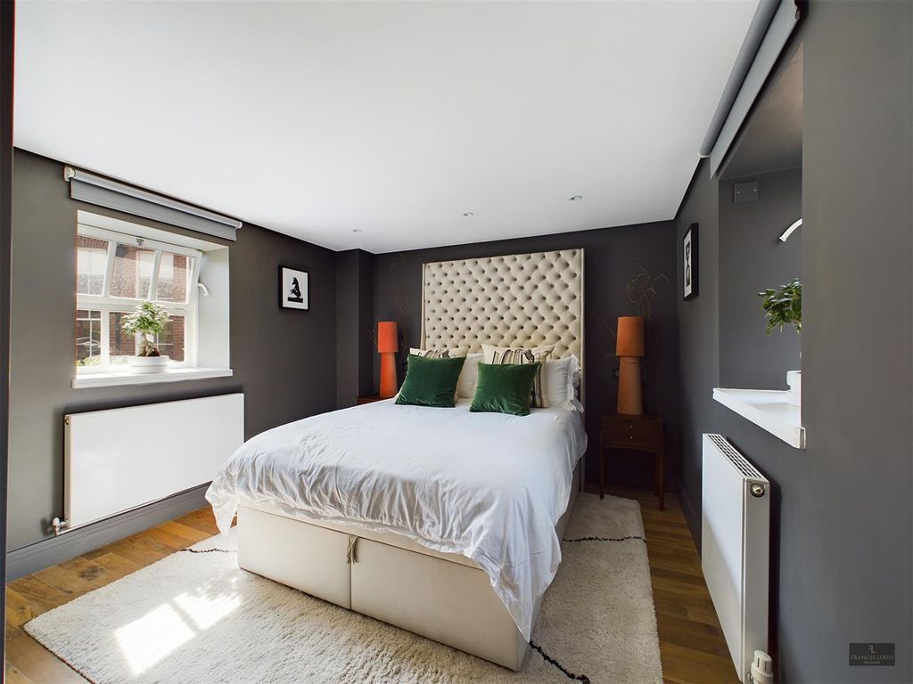Additional image 6 of 2 bed flat for saleSouthernhay East, Exeter EX1