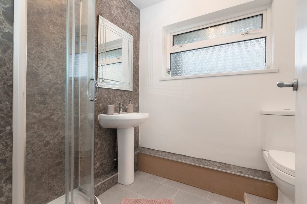 Additional image 12 of 2 bed flat for saleAtlantic Drive, Broad Haven, Haverfordwest SA62