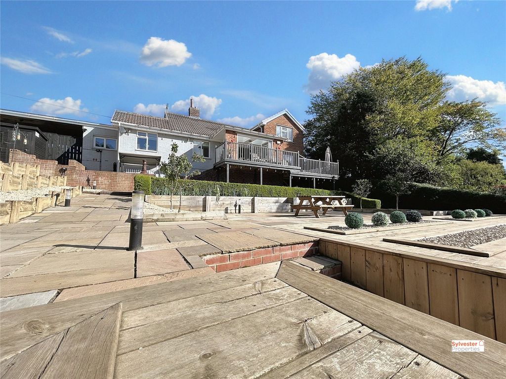 Property photo 2 of 51 Picture No. 06