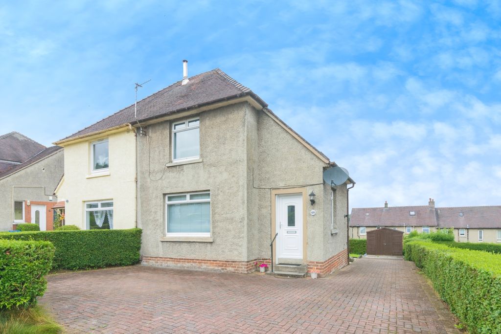 Property photo 1 of 15 Front