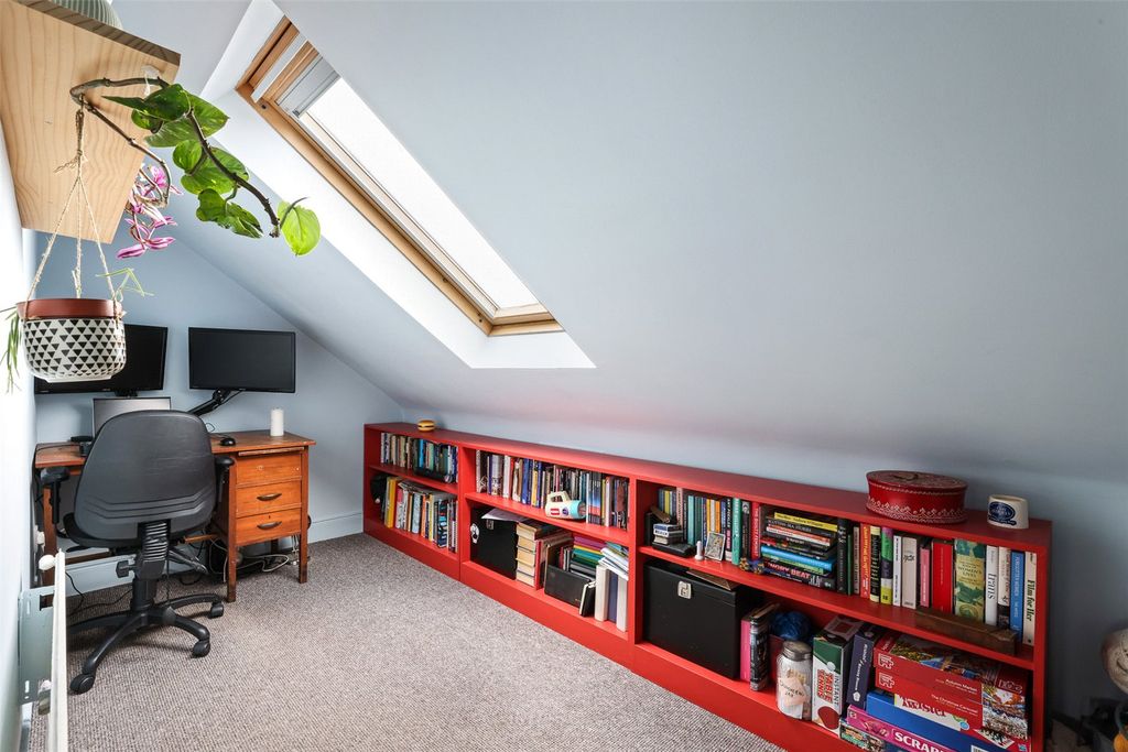 Additional image 14 of 2 bed flat for saleFlat 3, Tay Street, Perth PH1