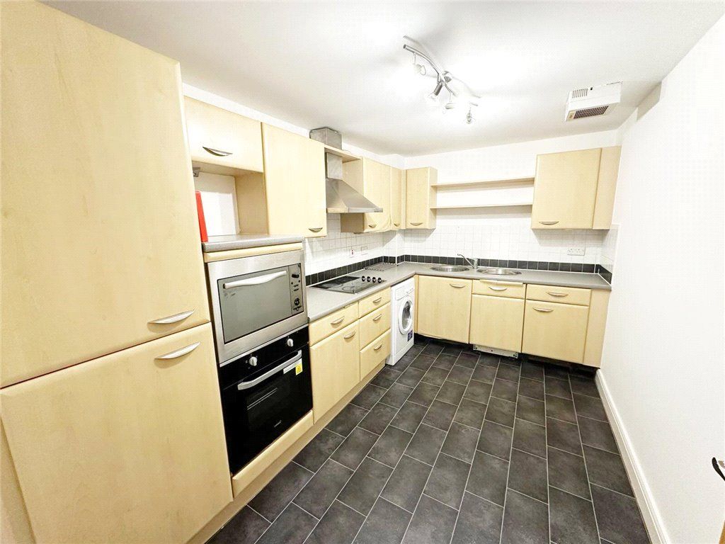 Property photo 2 of 13 Picture No. 08