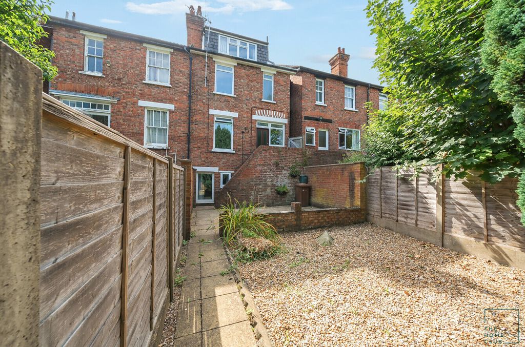 Property photo 1 of 16 0c0c7389-c56c-4302-8Fb9-d4068Afa3248