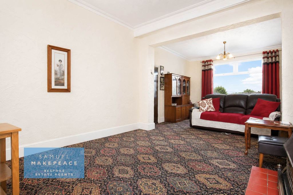 Property photo 3 of 14 Gallery