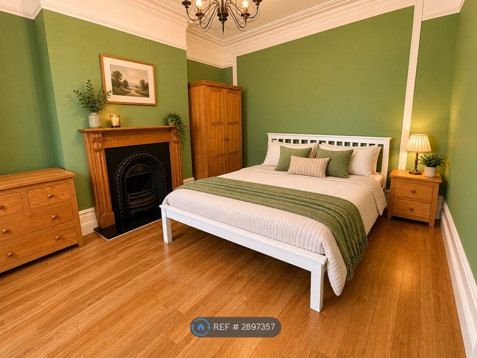 Property photo 1 of 8 Not Ensuite Room