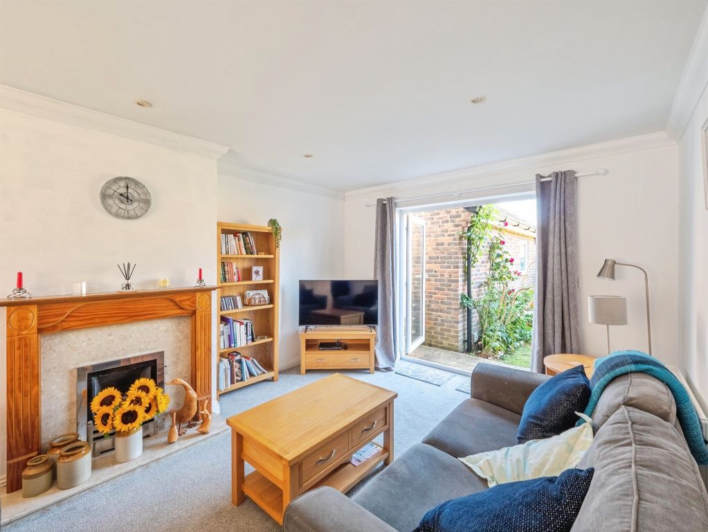 Property photo 2 of 16