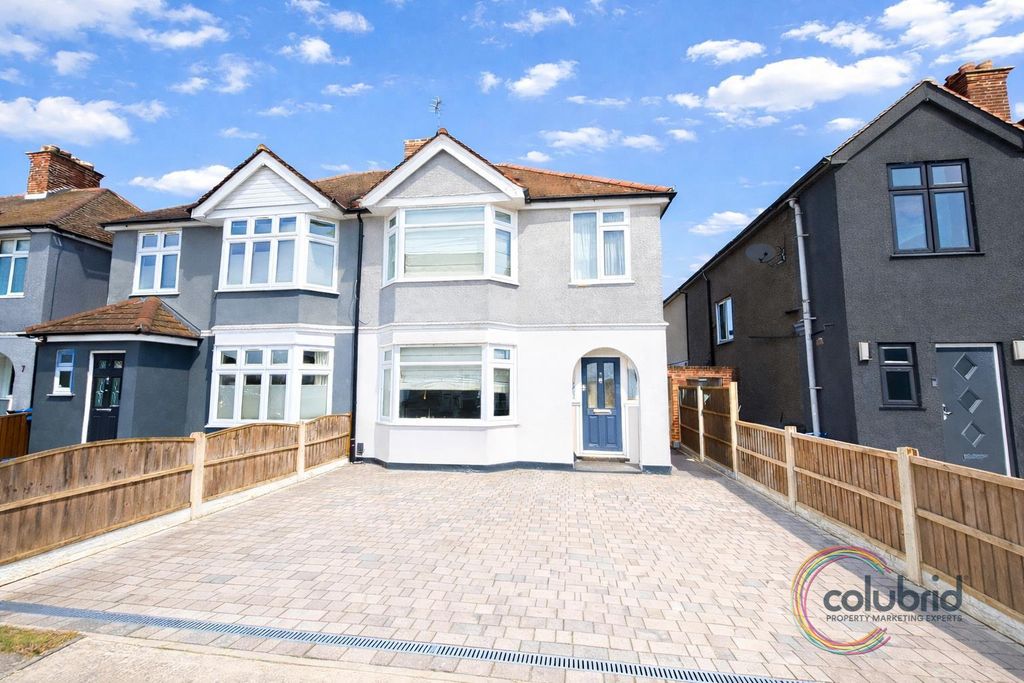 Property photo 1 of 18 F1969906-Df6d-48F2-9B4F-E9E3B815Aa74.Jpeg